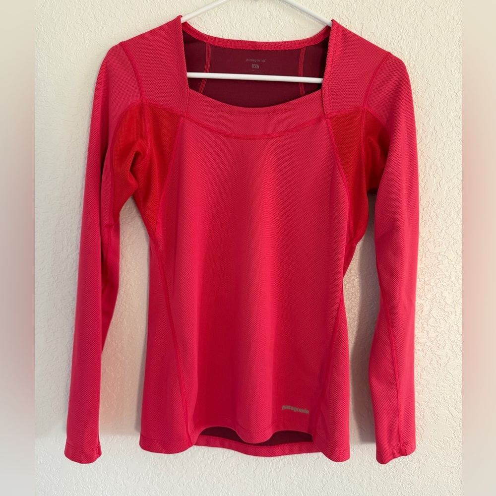 Patagonia Runshade Square-Neck Active Top - Cerise